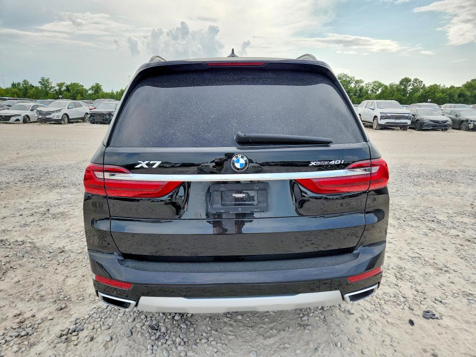 64048586 :رقم المزاد ، 5UXCW2C06N9J48948 vin ، 2022 Bmw X7 مزاد بيع