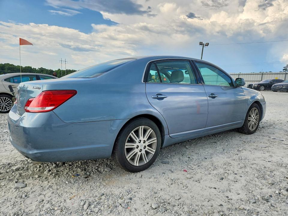 65335406 :رقم المزاد ، 4T1BK36B05U057257 vin ، 2005 Toyota Avalon مزاد بيع