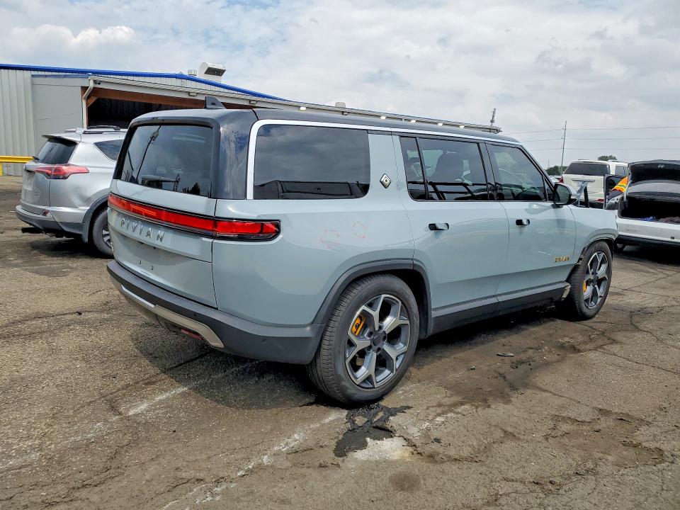 Aukcja sprzedaży 2023 Rivian R1s, vin: 7PDSGABA0PN024532, numer aukcji: 64153976