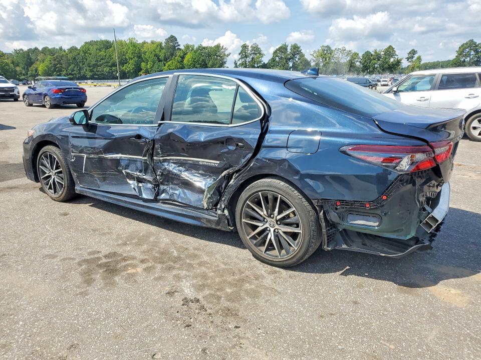 2021 Toyota Camry მანქანა იყიდება აუქციონზე, vin: 4T1G11AKXMU402538, აუქციონის ნომერი: 66547306