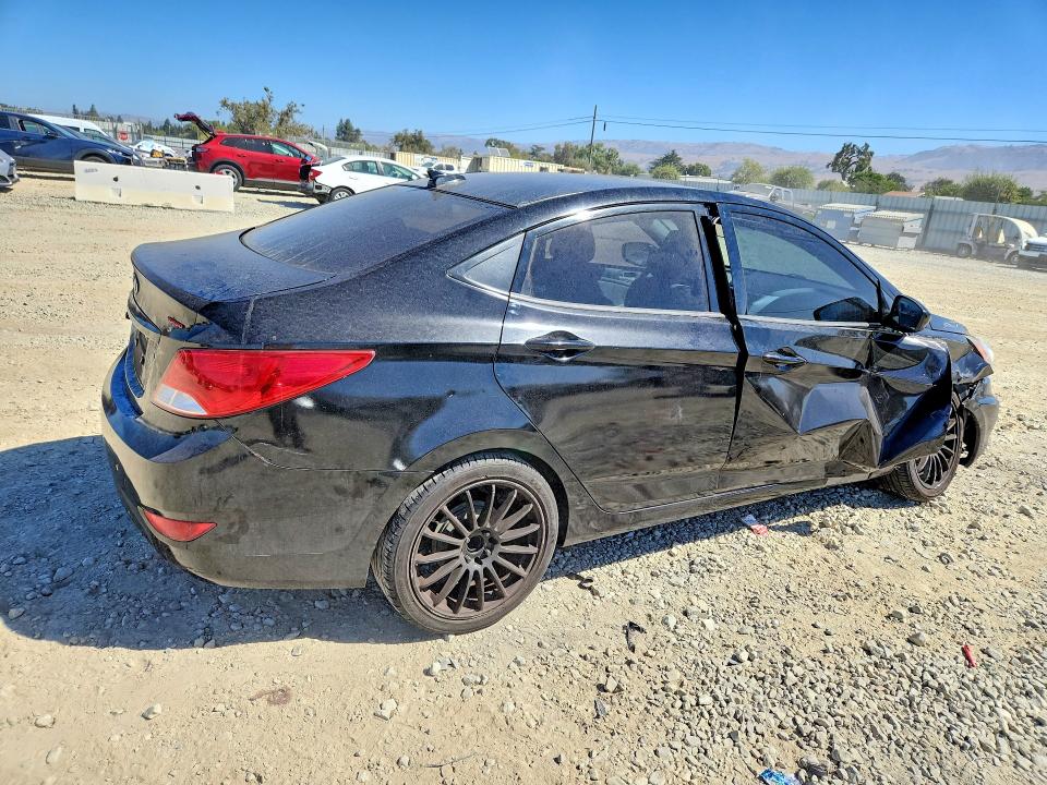 Продаж на аукціоні авто 2013 Hyundai Accent, vin: KMHCT4AE2DU482213, номер лоту: 63410086