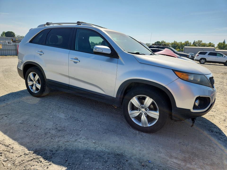2012 Kia Sorento მანქანა იყიდება აუქციონზე, vin: 5XYKU4A22CG201305, აუქციონის ნომერი: 64922906