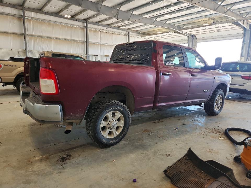 64892456 :رقم المزاد ، 3C6UR5DJXKG563084 vin ، 2019 Ram 2500 مزاد بيع