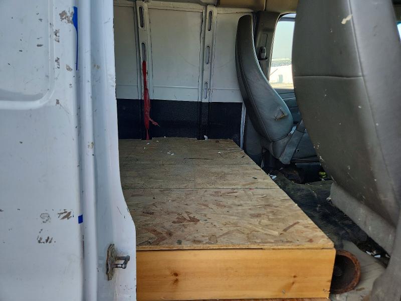65841926 :رقم المزاد ، 1GCWGFFA4B1129770 vin ، 2011 Chevrolet Express 2500 مزاد بيع
