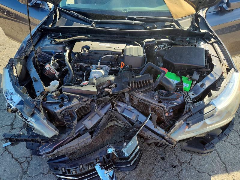 2017 Honda Accord მანქანა იყიდება აუქციონზე, vin: 1HGCR2F83HA281469, აუქციონის ნომერი: 63587486