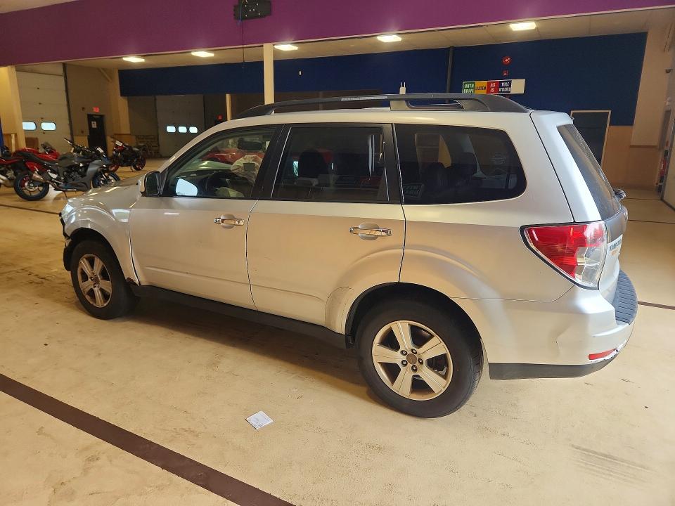 65454186 :رقم المزاد ، JF2SH636X9H725559 vin ، 2009 Subaru Forester مزاد بيع