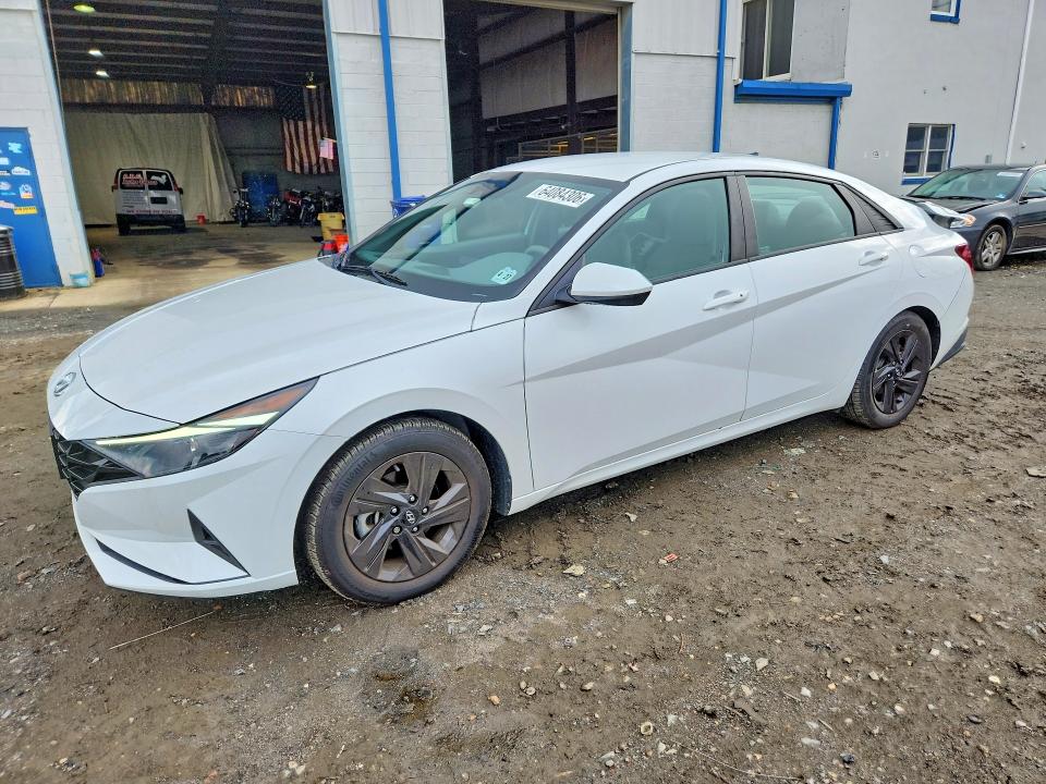 Продаж на аукціоні авто 2022 Hyundai Elantra, vin: 5NPLM4AG9NH076976, номер лоту: 64084306