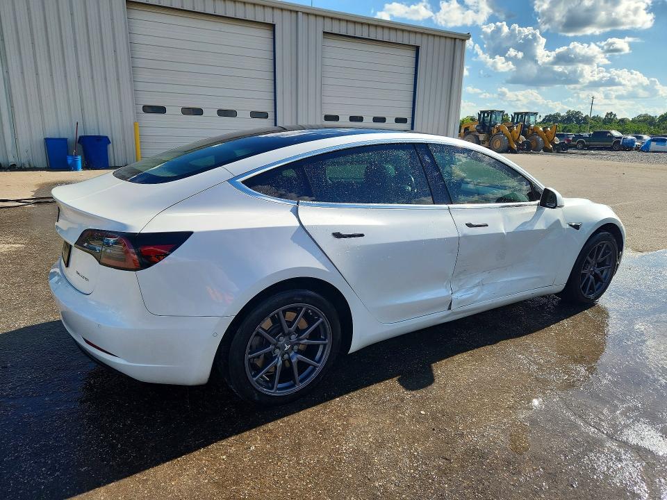 2019 Tesla Model 3 მანქანა იყიდება აუქციონზე, vin: 5YJ3E1EBXKF433389, აუქციონის ნომერი: 64770866