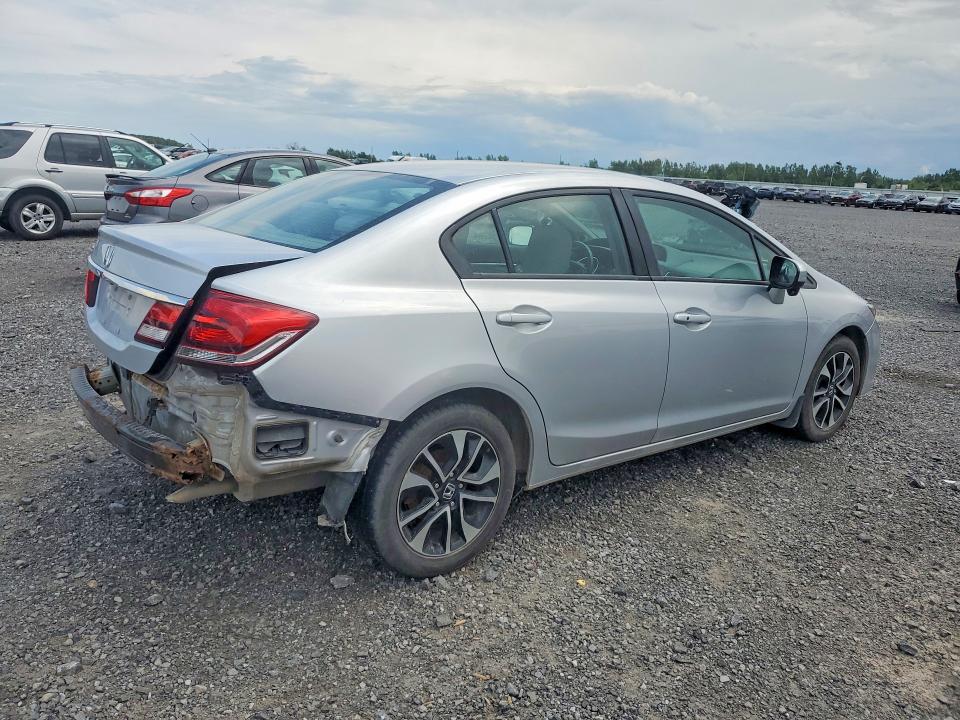2015 Honda Civic მანქანა იყიდება აუქციონზე, vin: 2HGFB2F50FH040927, აუქციონის ნომერი: 64426536