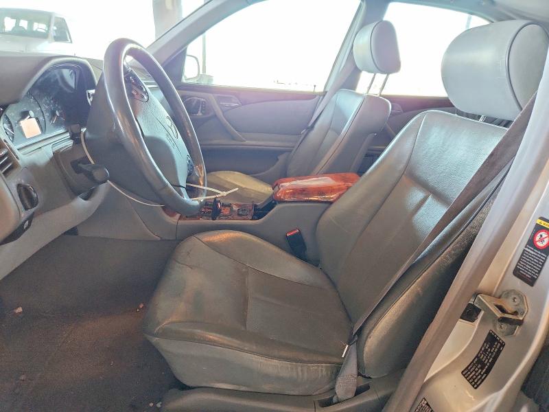 Aukcja sprzedaży 2000 Mercedes-benz E, vin: WDBJF65J8YB000558, numer aukcji: 64494926