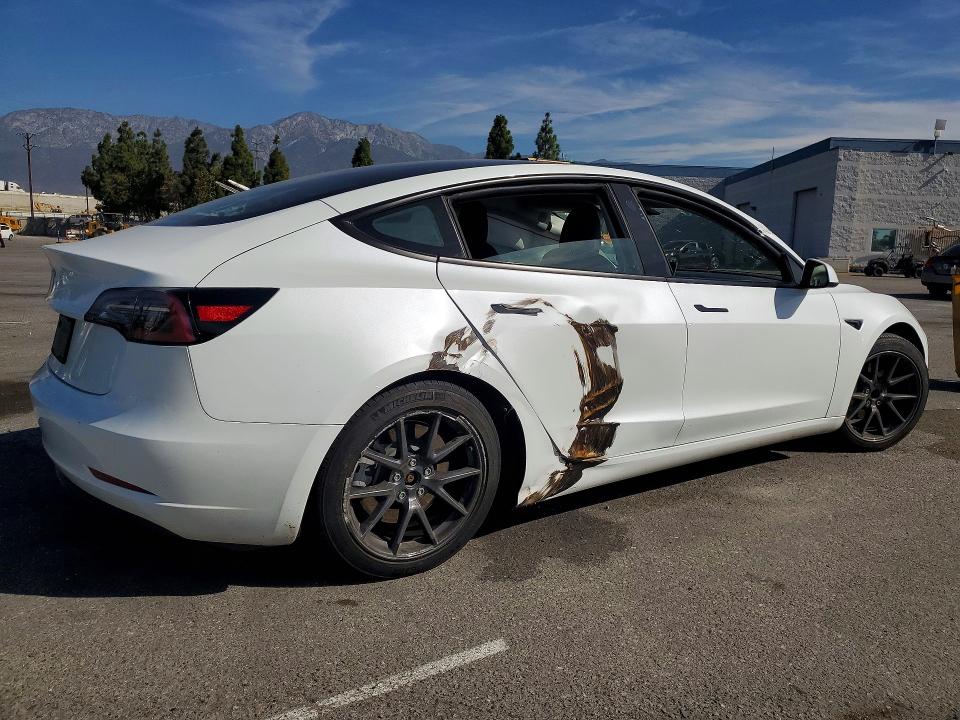 Продажа на аукционе авто 2023 Tesla Model 3, vin: 5YJ3E1EA1PF412462, номер лота: 65533356