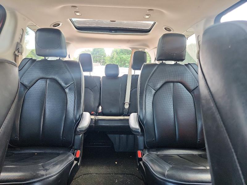 65238536 :رقم المزاد ، 2C4RC1GG0JR354311 vin ، 2018 Chrysler Pacifica مزاد بيع