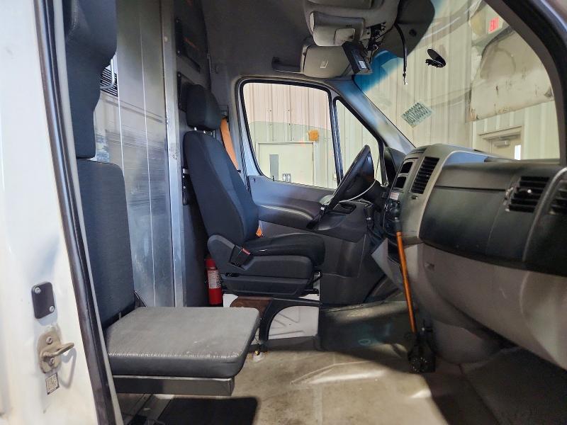 2015 Mercedes-benz Sprinter მანქანა იყიდება აუქციონზე, vin: WD3PE8DB0FP136438, აუქციონის ნომერი: 65863726