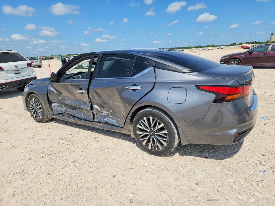 2023 Nissan Altima მანქანა იყიდება აუქციონზე, vin: 1N4BL4DV5PN418523, აუქციონის ნომერი: 64262546