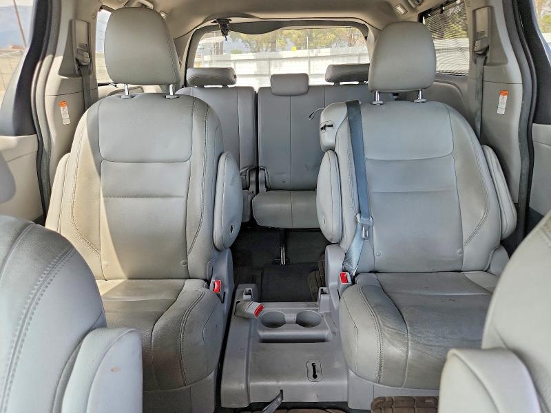 Aukcja sprzedaży 2017 Toyota Sienna, vin: 5TDYZ3DC4HS794850, numer aukcji: 65538036