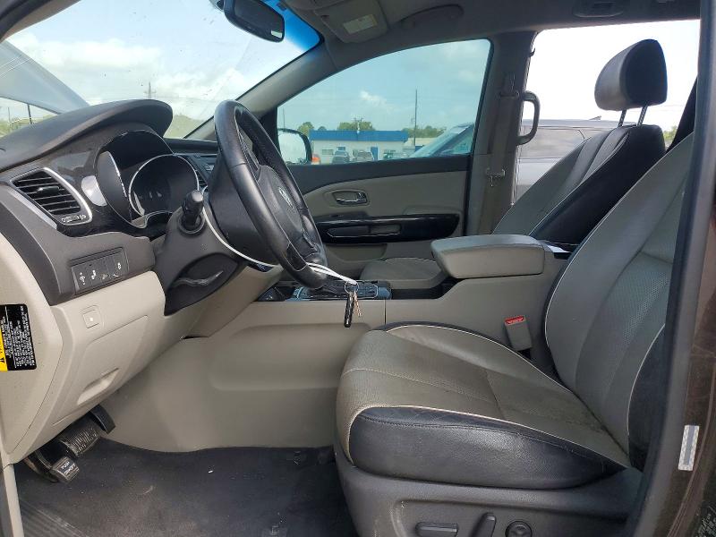 63805236 :رقم المزاد ، KNDMC5C11F6023691 vin ، 2015 Kia Sedona مزاد بيع