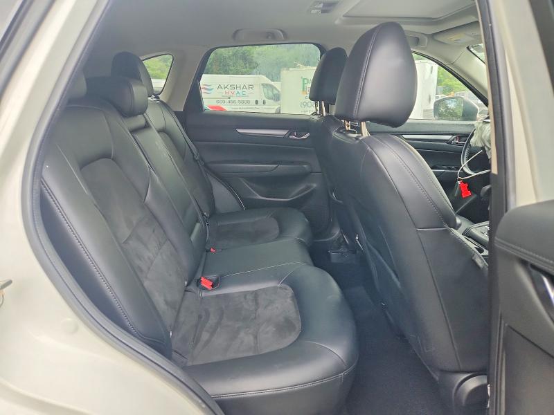 65862736 :رقم المزاد ، JM3KFBCL4H0218177 vin ، 2017 Mazda Cx-5 مزاد بيع