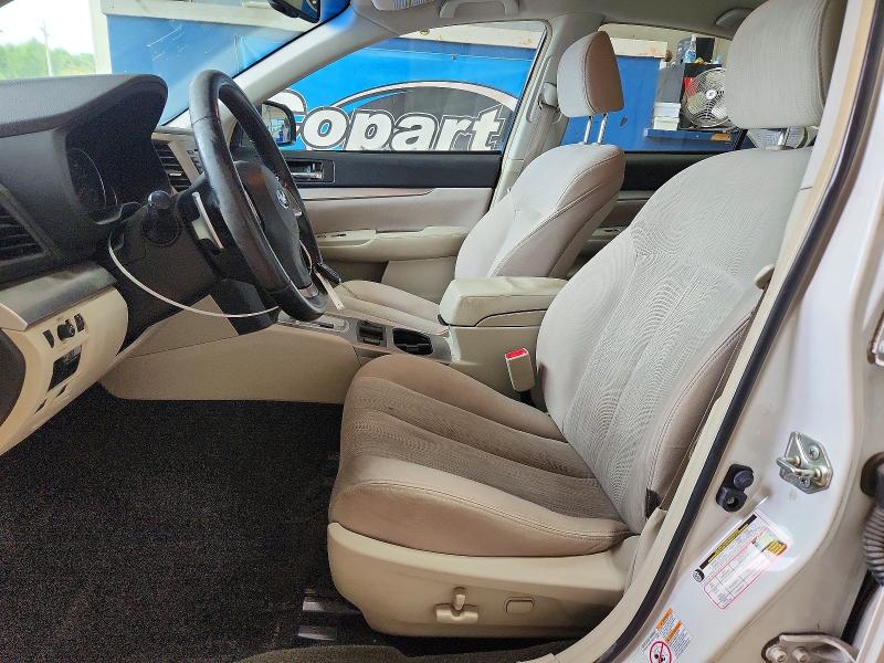 2014 Subaru Legacy მანქანა იყიდება აუქციონზე, vin: 4S3BMCC67E3023473, აუქციონის ნომერი: 65891036