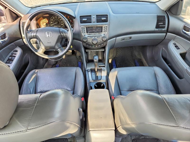 63500826 :رقم المزاد ، 1HGCM66507A032735 vin ، 2007 Honda Accord مزاد بيع