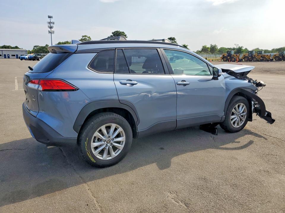 2024 Toyota Corolla Cross მანქანა იყიდება აუქციონზე, vin: 7MUBAABG9RV106601, აუქციონის ნომერი: 64032606