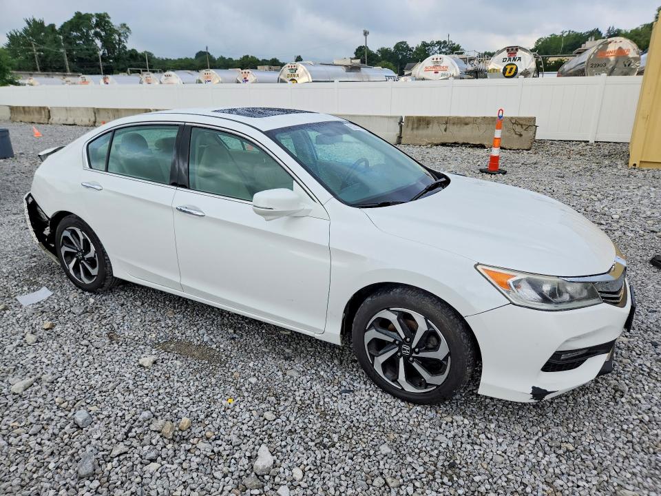 Продаж на аукціоні авто 2016 Honda Accord, vin: 1HGCR3F86GA002620, номер лоту: 65360216