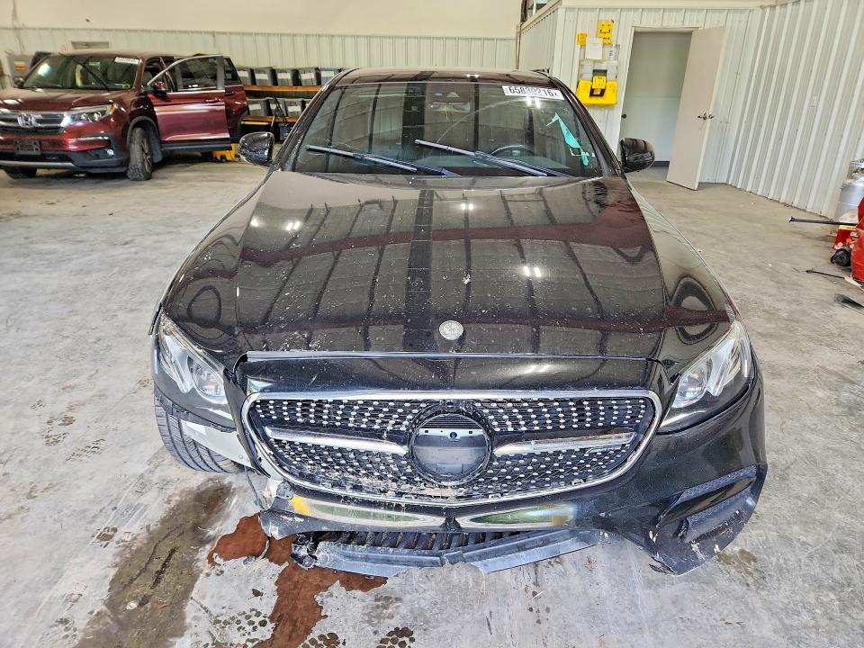 Продажа на аукционе авто 2017 Mercedes-benz E, vin: WDDZF4KB6HA135796, номер лота: 65839216