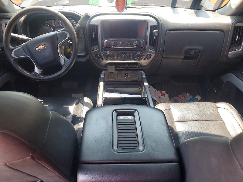 64754646 :رقم المزاد ، 1GC4K0EY0JF152935 vin ، 2018 Chevrolet Silverado مزاد بيع