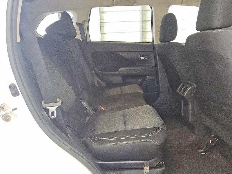64343356 :رقم المزاد ، JA4AD2A37KZ013267 vin ، 2019 Mitsubishi Outlander مزاد بيع