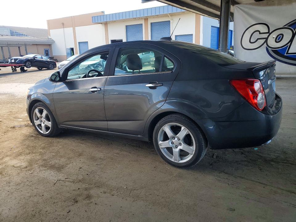 64338356 :رقم المزاد ، 1G1JE5SBXG4147620 vin ، 2016 Chevrolet Sonic مزاد بيع