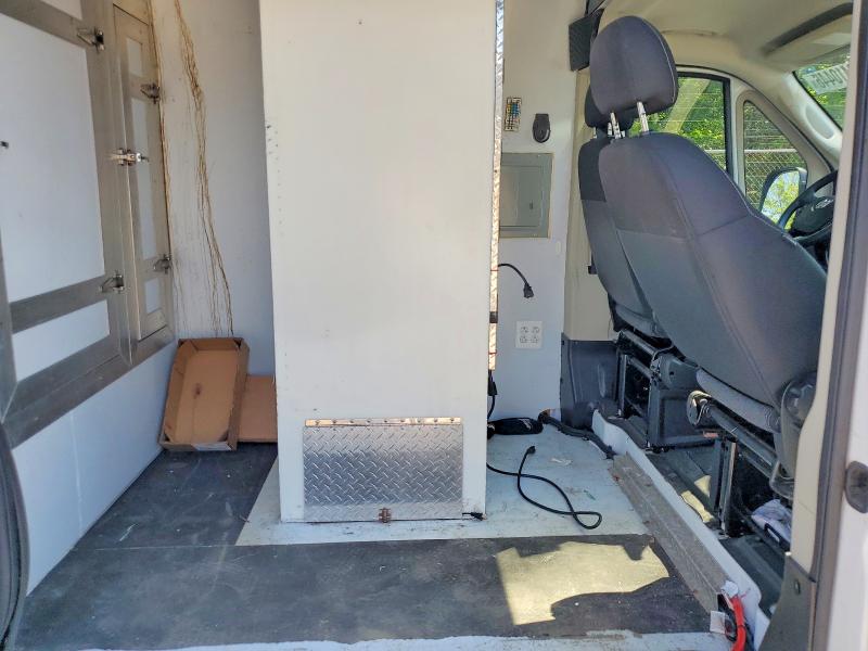63410446 :رقم المزاد ، 3C6TRVBG2KE500639 vin ، 2019 Ram Promaster 1500 مزاد بيع