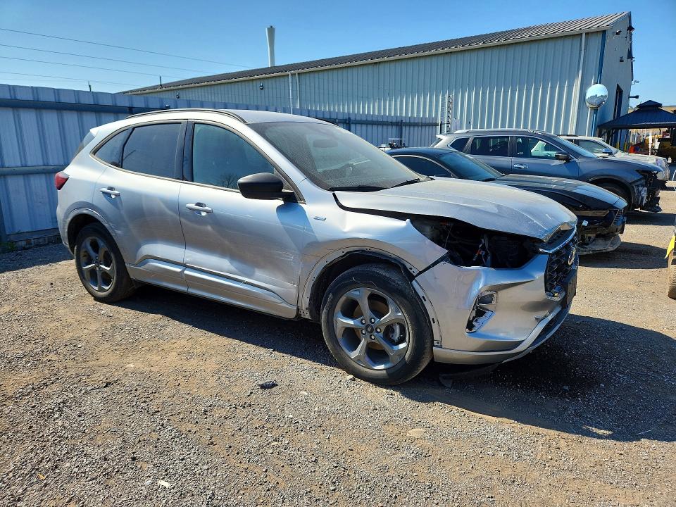 63328606 :رقم المزاد ، 1FMCU9MZ4PUA40739 vin ، 2023 Ford Escape مزاد بيع