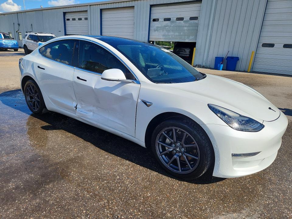 2019 Tesla Model 3 მანქანა იყიდება აუქციონზე, vin: 5YJ3E1EBXKF433389, აუქციონის ნომერი: 64770866