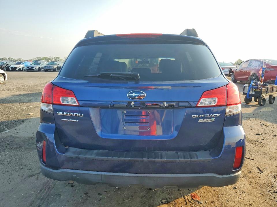 2010 Subaru Outback მანქანა იყიდება აუქციონზე, vin: 4S4BRBCC0A3326814, აუქციონის ნომერი: 64329766