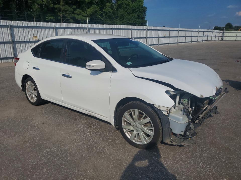 2015 Nissan Sentra მანქანა იყიდება აუქციონზე, vin: 3N1AB7AP6FY323666, აუქციონის ნომერი: 65826116