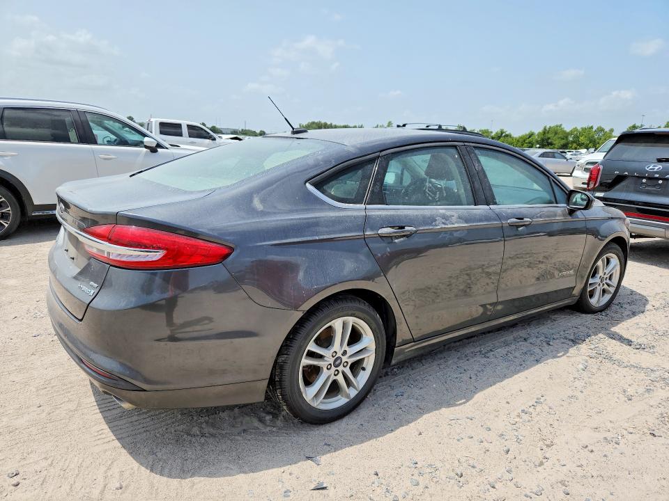 Auction sale of the 2018 Ford Fusion, vin: 3FA6P0LU1JR197160, lot number: 63498536