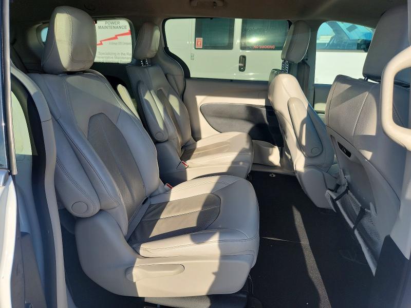 Продаж на аукціоні авто 2021 Chrysler Pacifica, vin: 2C4RC1L75MR585876, номер лоту: 64473866