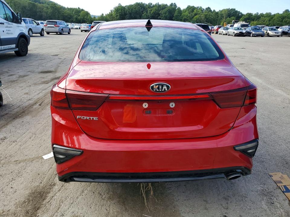 2019 Kia Forte მანქანა იყიდება აუქციონზე, vin: 3KPF24AD6KE074028, აუქციონის ნომერი: 66175526