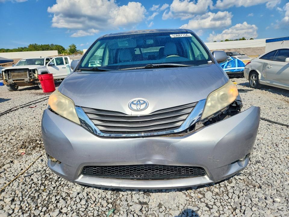 2012 Toyota Sienna მანქანა იყიდება აუქციონზე, vin: 5TDYK3DC7CS226721, აუქციონის ნომერი: 65687156