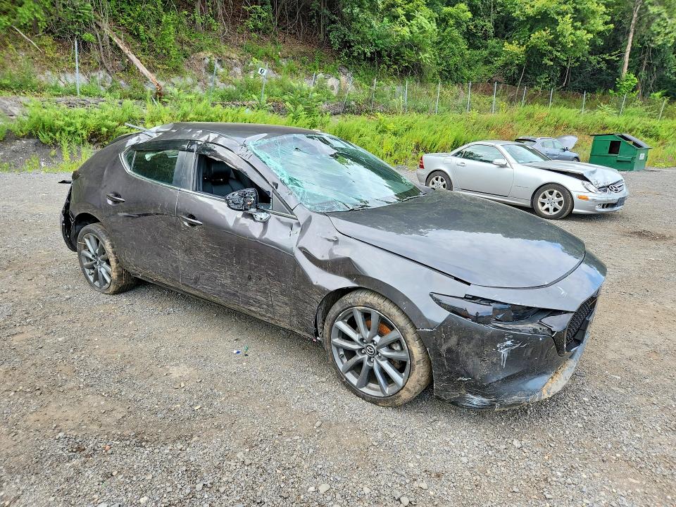 Продаж на аукціоні авто 2020 Mazda 3, vin: JM1BPBMMXL1154114, номер лоту: 66336596