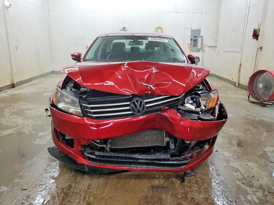 Продажа на аукционе авто 2015 Volkswagen Passat, vin: 1VWBT7A38FC026125, номер лота: 62854856