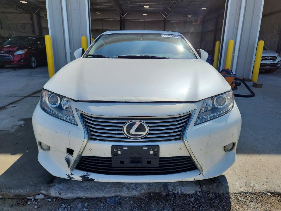 Aukcja sprzedaży 2015 Lexus Es, vin: JTHBK1GG6F2190832, numer aukcji: 64161366