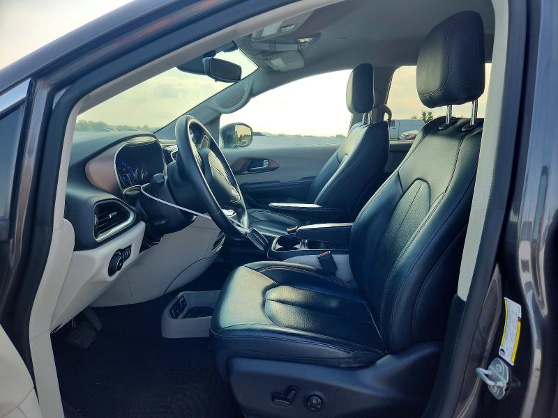 63480516 :رقم المزاد ، 2C4RC1BG3JR236373 vin ، 2018 Chrysler Pacifica مزاد بيع