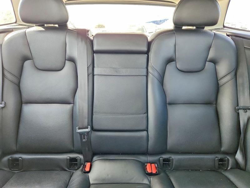 64676396 :رقم المزاد ، LYV102RK7KB319566 vin ، 2019 Volvo Xc60 مزاد بيع