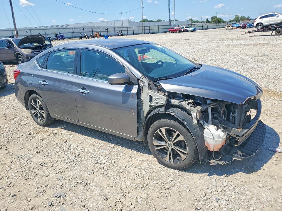 63563326 :رقم المزاد ، 3N1AB7AP8HY322022 vin ، 2017 Nissan Sentra مزاد بيع