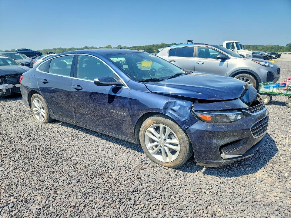 Продаж на аукціоні авто 2018 Chevrolet Malibu, vin: 1G1ZD5ST1JF230315, номер лоту: 66031056