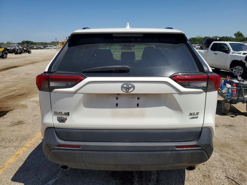 2019 Toyota Rav4 მანქანა იყიდება აუქციონზე, vin: 2T3A1RFV8KC045826, აუქციონის ნომერი: 65158536