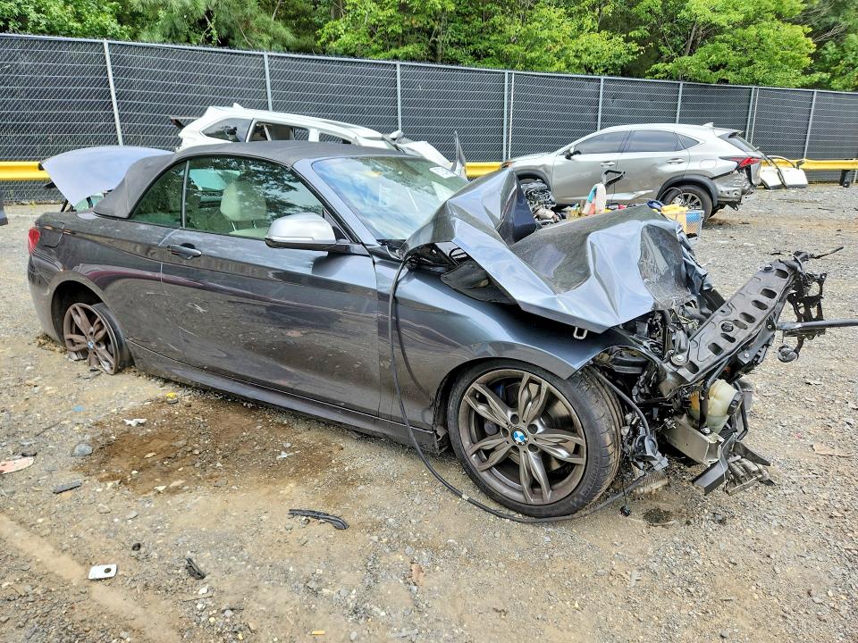 67025406 :رقم المزاد ، WBA1M1C54FVZ99298 vin ، 2015 Bmw M235i مزاد بيع