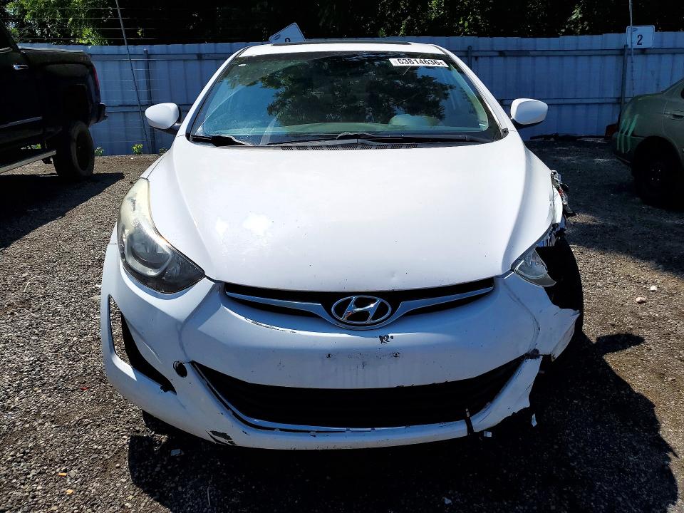 Продажа на аукционе авто 2015 Hyundai Elantra, vin: KMHDH4AH6FU418405, номер лота: 63814636