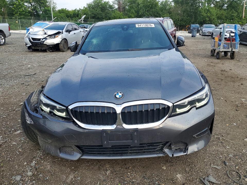 2020 Bmw 330xi მანქანა იყიდება აუქციონზე, vin: 3MW5R7J00L8B05681, აუქციონის ნომერი: 64113076