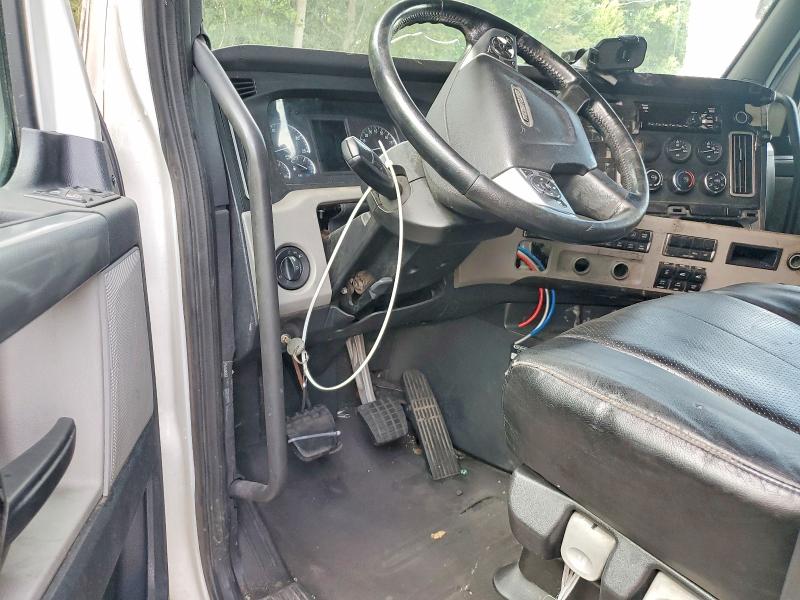 2018 Freightliner Cascadia 126 მანქანა იყიდება აუქციონზე, vin: 3AKJHHDR1JSJZ5673, აუქციონის ნომერი: 63556546